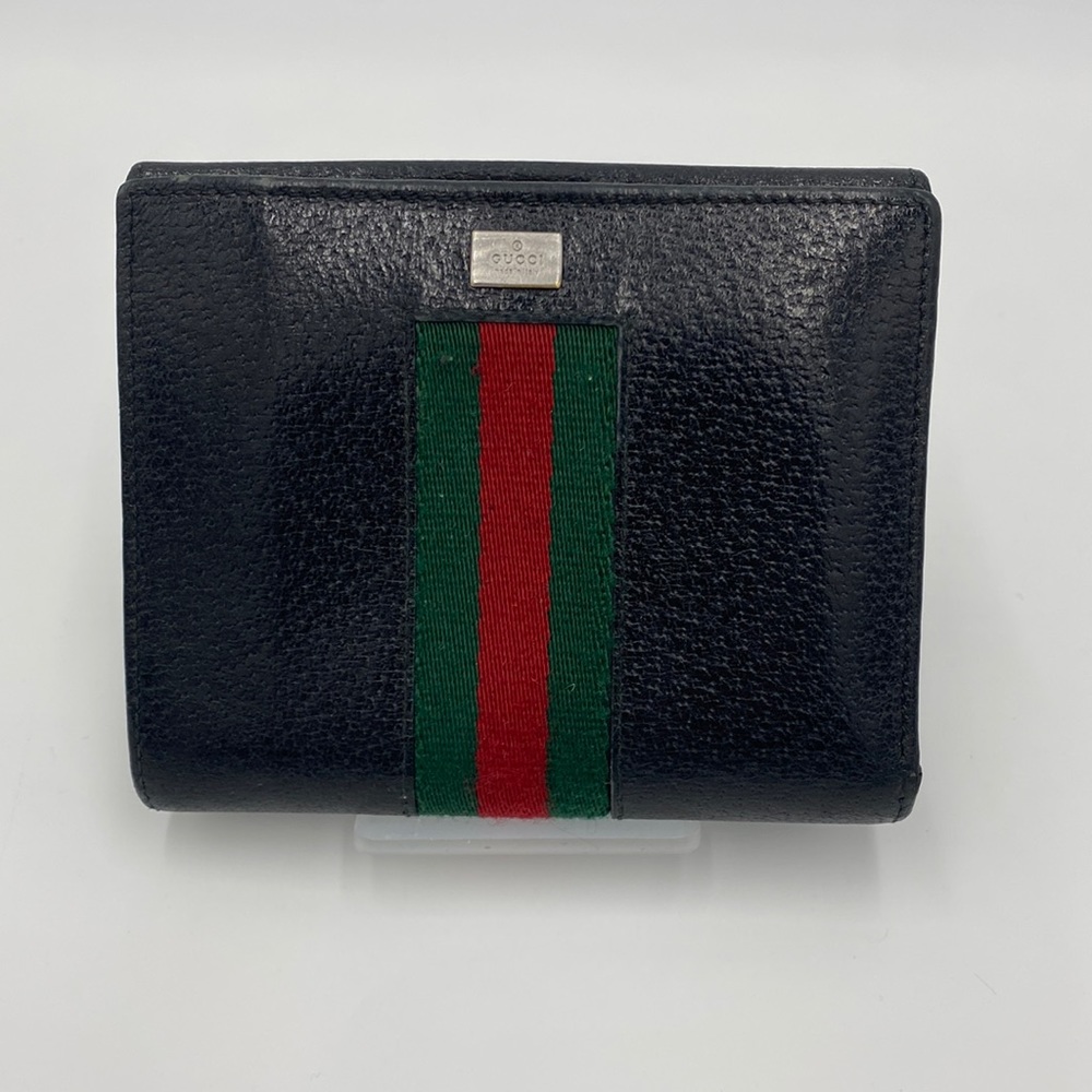 💯 AUTH. Gucci black leather bifold wallet